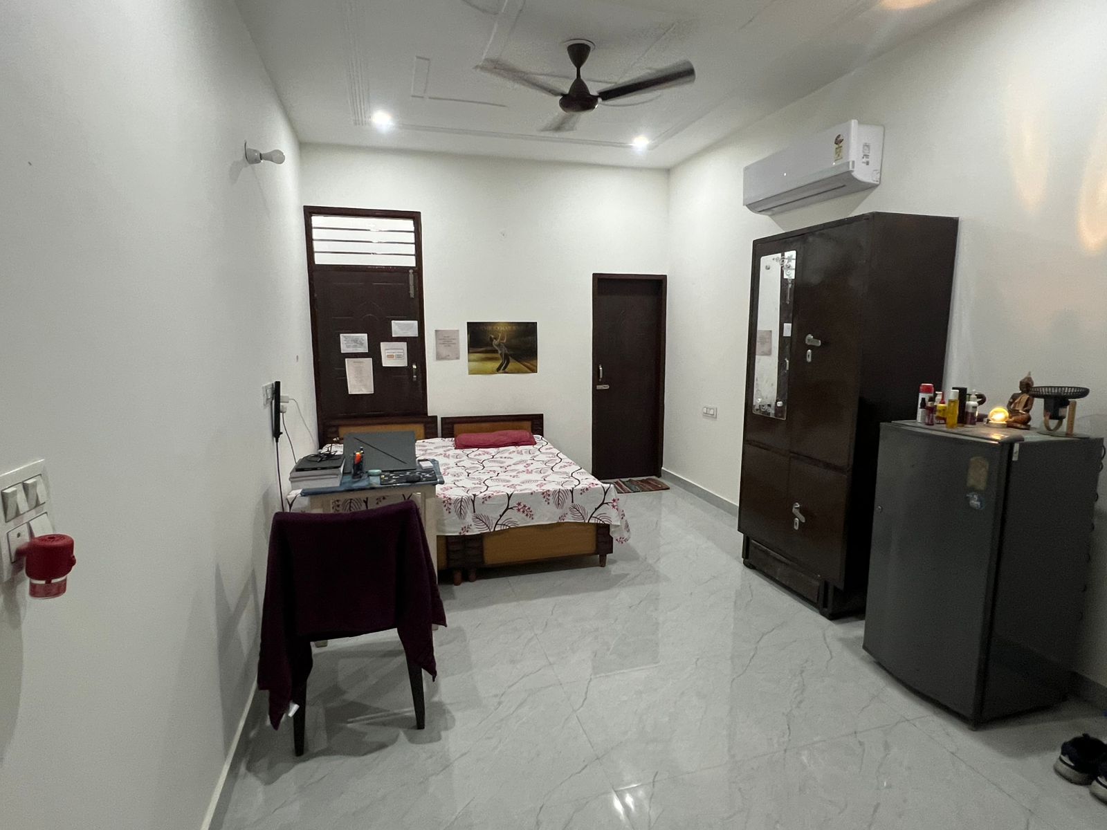 1 BHK fully furnished room in Kharar